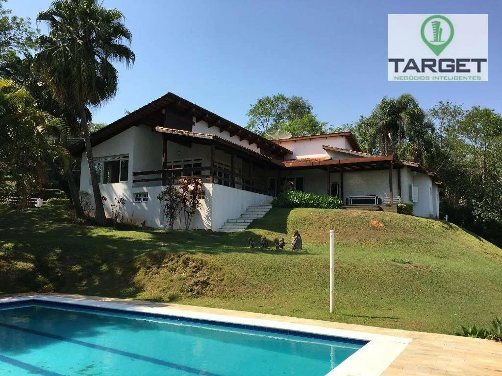Casa com 5 dormitórios