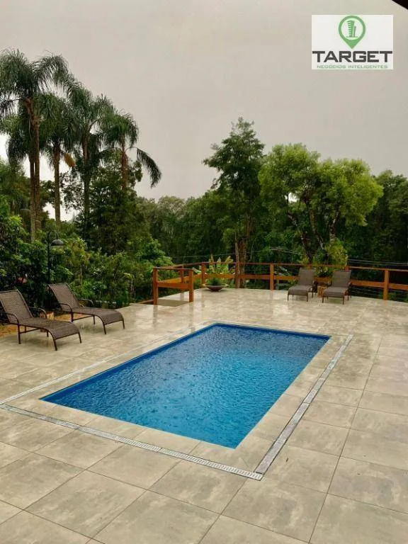 Casa com 3 dormitórios