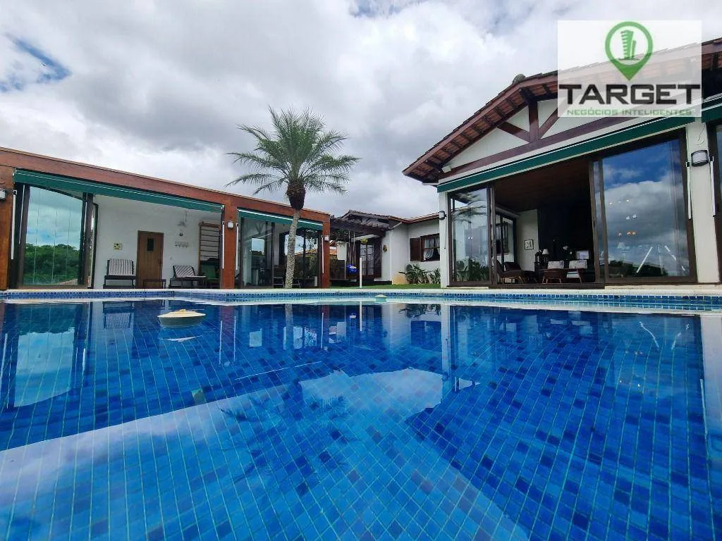 Casa com 5 dormitórios