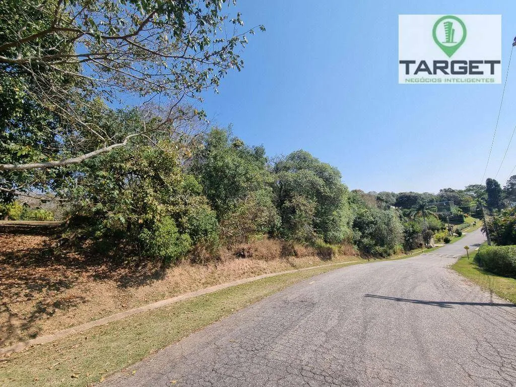 Terreno de 5.500 m²