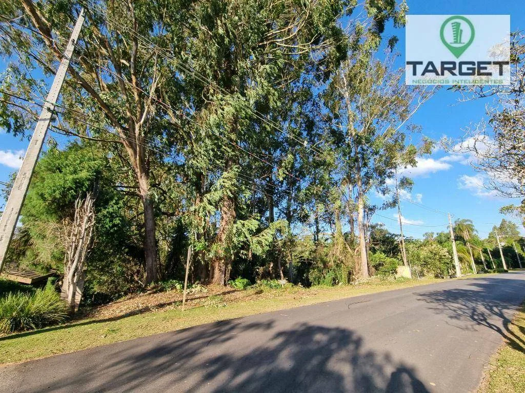 Terreno de 1.680 m²